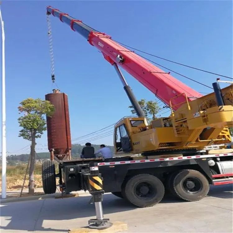 安新县专业吊车租赁多少钱